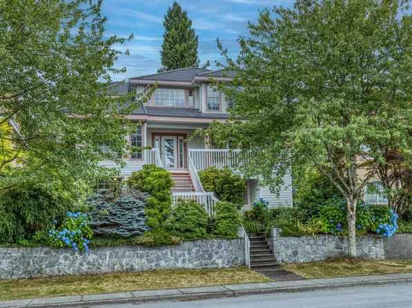 104 Ravine Dr, Pt Moody, BC V3H 4T8