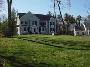 23 Edinburgh Rd, Windham, NH 03087