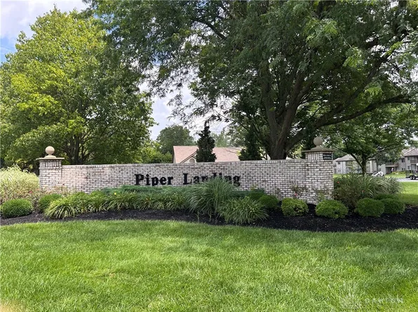 1720 Piper Ln APT 104, Dayton, OH 45440