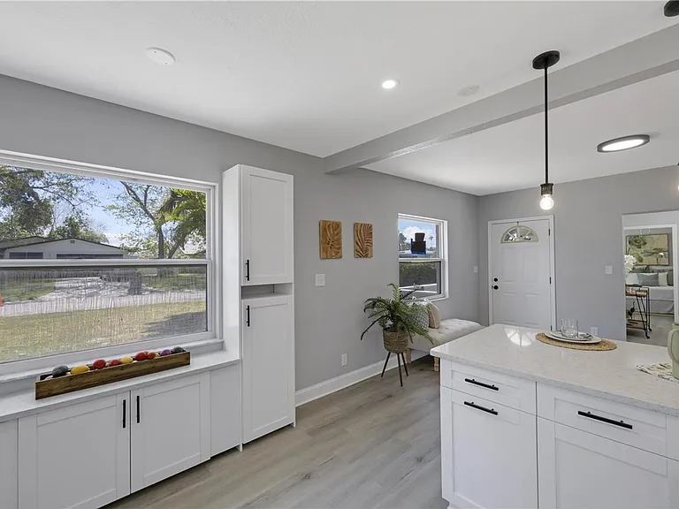 4110 Indianapolis St NE — Photo 3