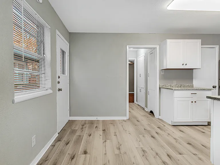 4916 Worth St #1 — Photo 12