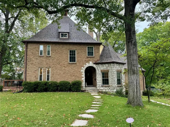 901 Greeley Ave, Saint Louis, MO 63119