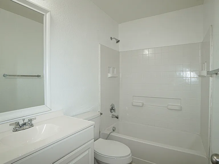 4006 Collin Ct — Photo 19