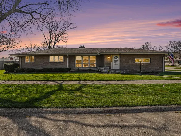 2904 Veronica Dr, Saint Joseph, MI 49085