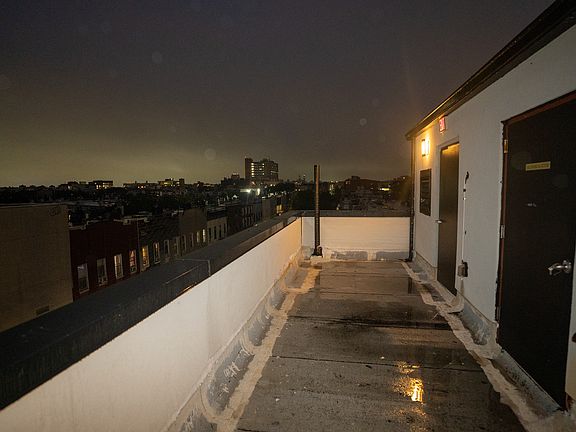 3rd image of 409 Knickerbocker Ave #1