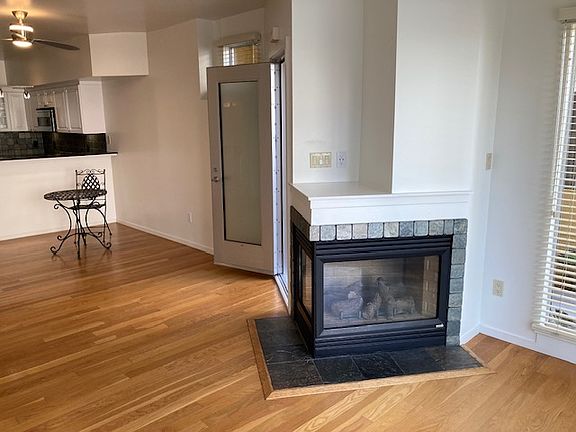 3rd image of 280 Grand View Ave