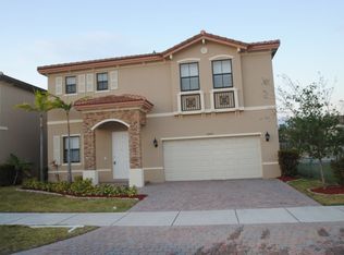 10455 SW 228th Ter, Miami, FL 33190