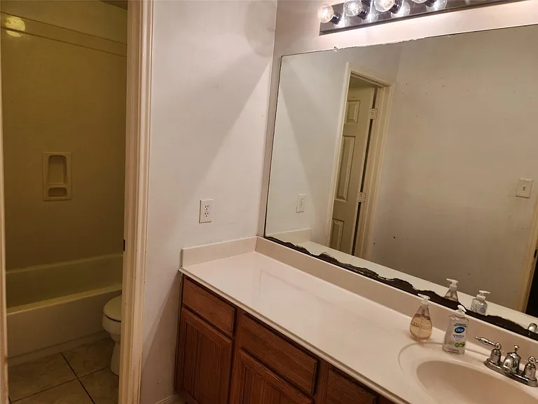 2 Signal Hill Dr — Photo 18