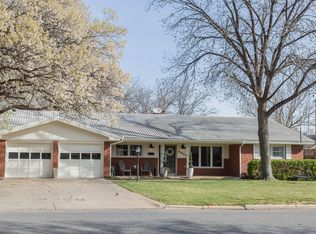 2900 W 16th St, Plainview, TX 79072