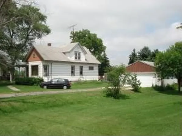 12114 County Road K, Franksville, WI 53126