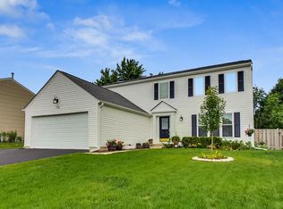 776 Edelweiss Dr, Lake Zurich, IL