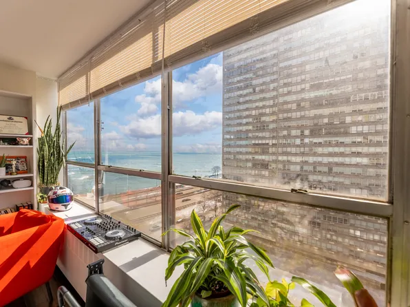 4800 S Chicago Beach Dr APT 1210N, Chicago, IL 60615