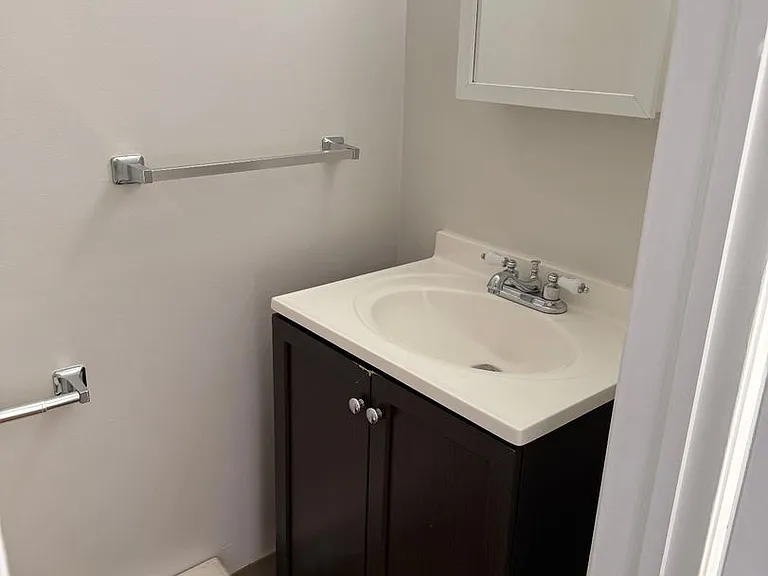 20 Carriage Lane, LLC — Photo 11