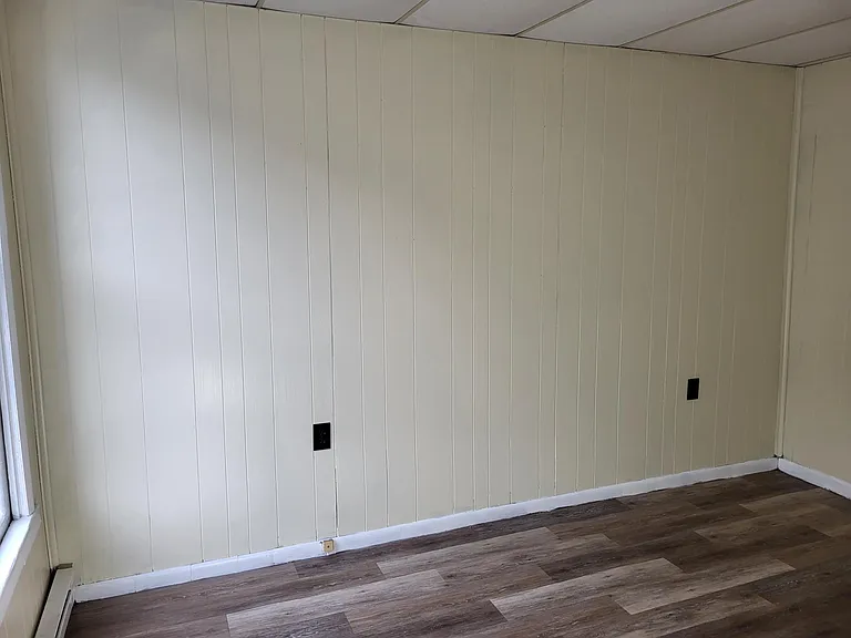 2432 Main St — Photo 13