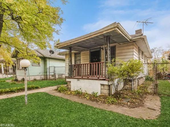 824 Vermont St, Gary, IN 46402