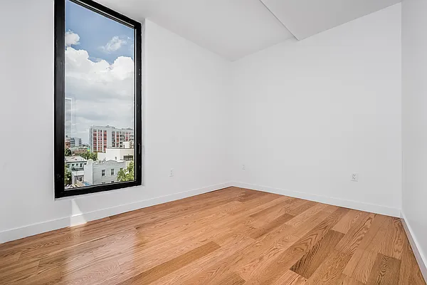 Rented by Nooklyn NYC LLC | media 32