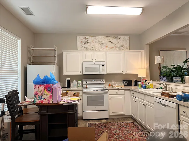 6626 Rothchild Dr — Photo 5