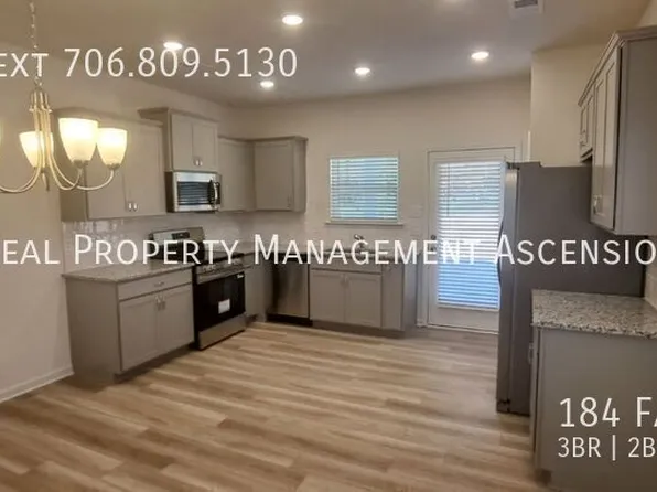 184 Fair Oak Ln, Calhoun, GA 30701