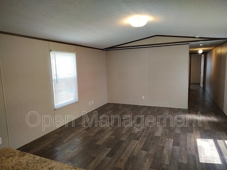 120 Terry Blvd #44 — Photo 4