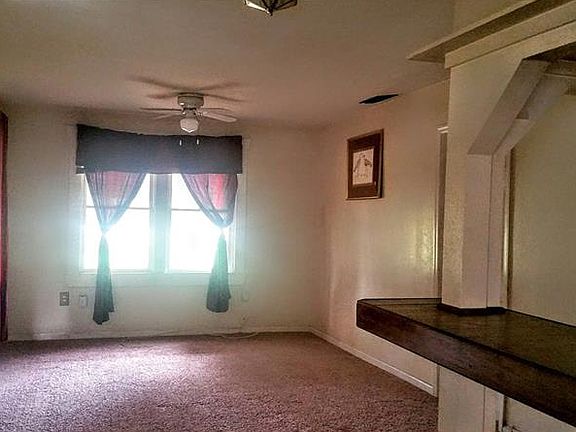 3rd image of 37245 Southview Ave