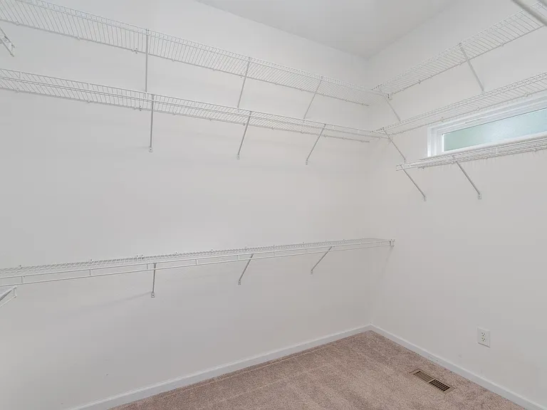 3169 Glenview Dr — Photo 45