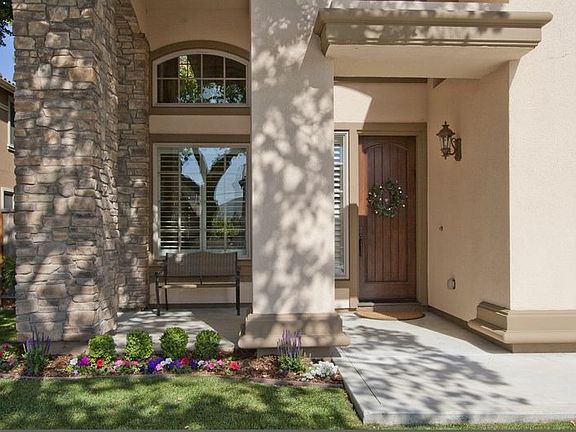 2nd image of 1093 Amanda Lyne Ct