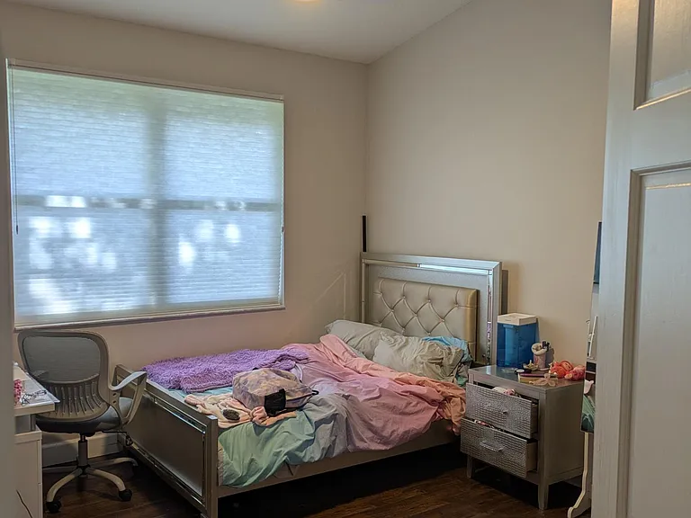 1865 NW 124th Way — Photo 37