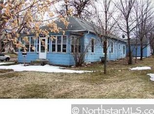 716 4th Ave SE, Waseca, MN 56093
