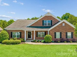 1006 Spring Rose Ln, Matthews, NC 28104
