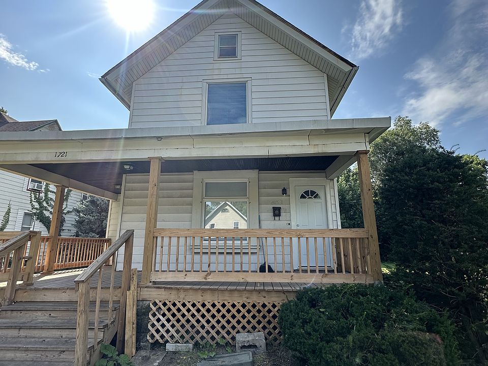 1st image of 1721 8th St #2