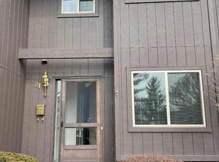 21 Chelsea Way, Bridgewater, NJ 08807