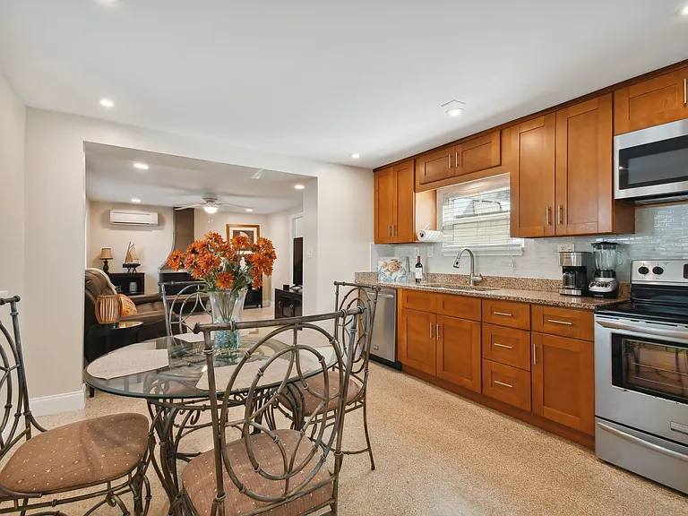 42 Gulf Blvd #15 — Photo 23