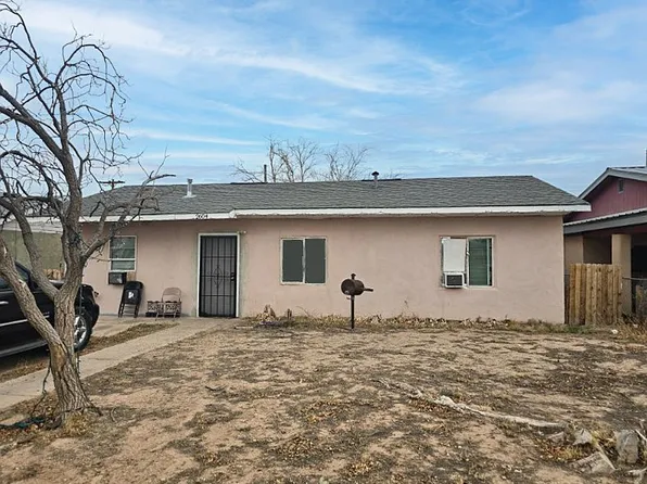2604 Davis St, Carlsbad, NM 88220
