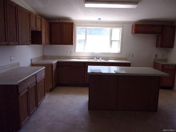 3rd image of 10735 NW 14th St