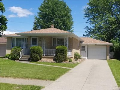 21 Lordan Dr, Buffalo, NY, 14227