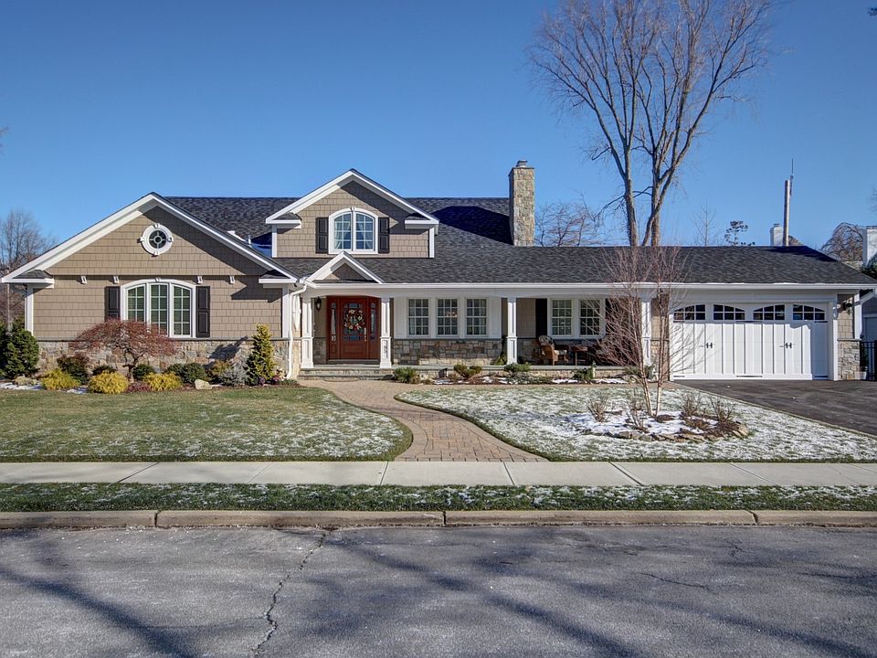 85 Brompton Rd. (Front View)