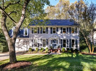 7117 Crown Colony Dr, Charlotte, NC 28270