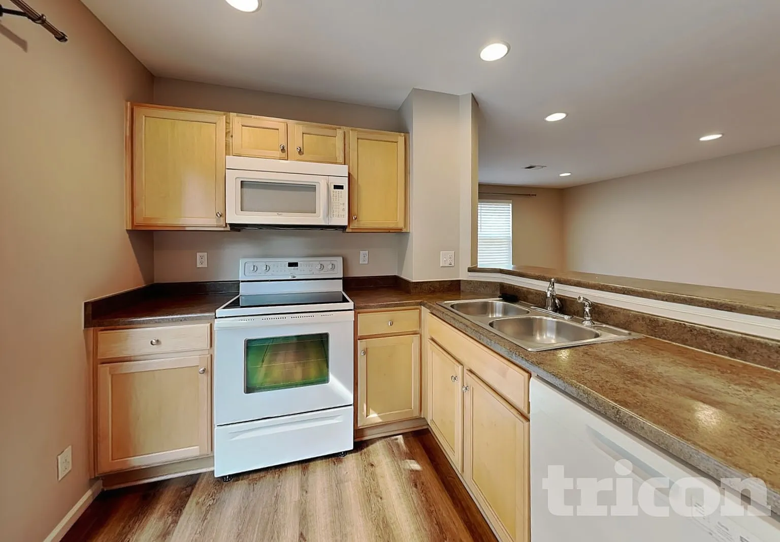 2172 Willow Ct Denver CO — Photo 4