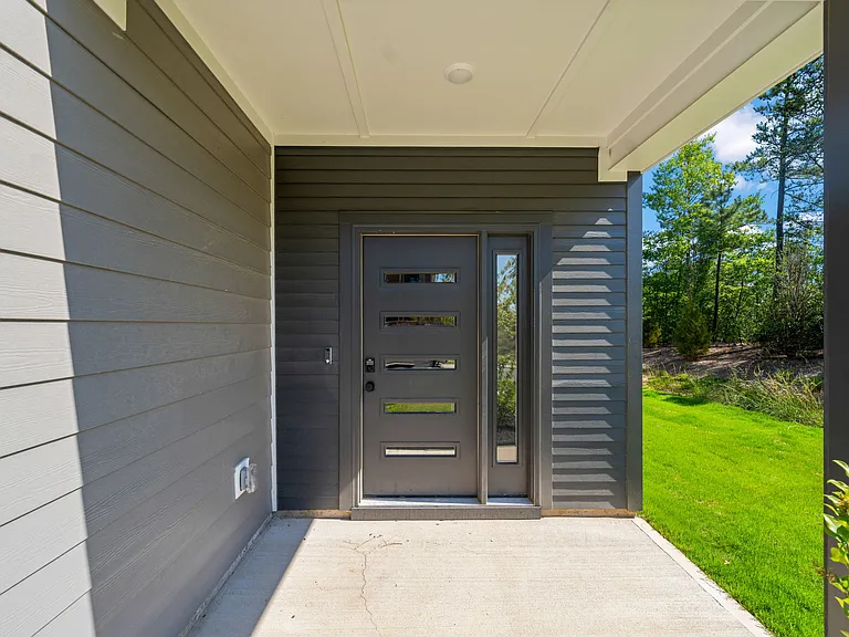 215 Summer Breeze Dr — Photo 4