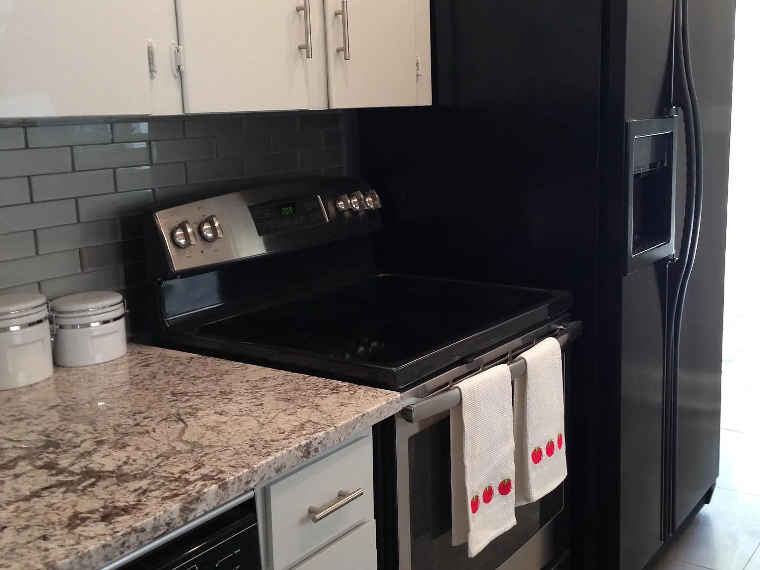 1314 Drexmore Ave — Photo 3