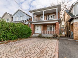 9 Graham Gdns, Toronto, ON M6C 1G6