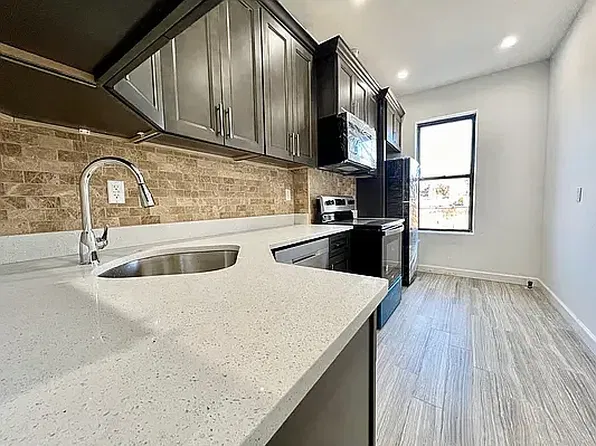 872 Flatbush Ave #2A, Brooklyn, NY 11226