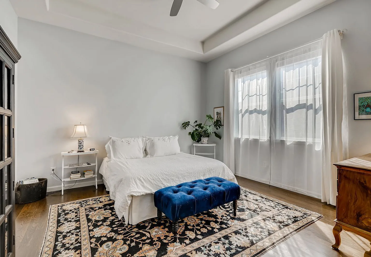 3 bed, 3.0 bath, 2902 sqft, $3,663 — Photo 4