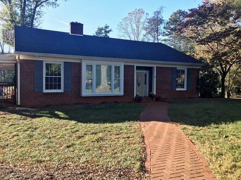 1st image of 185 McCall Dr