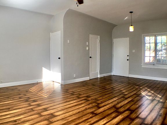 3rd image of 1319 N Formosa Ave #1319