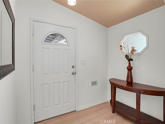 5th image of 4239 W 59th St
