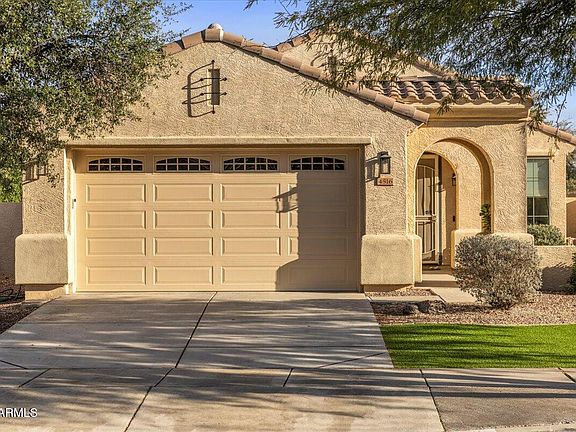 2nd image of 4516 E SANTA FE Lane