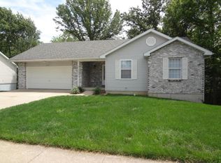 4016 S Phoenix Rd, Columbia, MO 65202