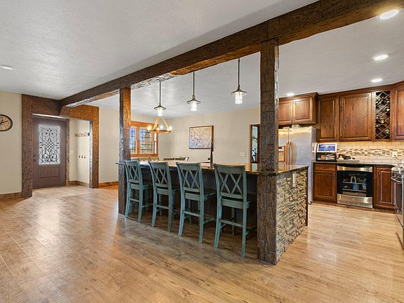 4th image of 28738 Bad River Rd