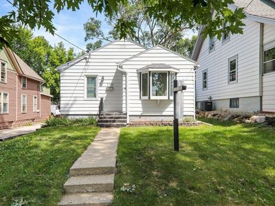 1736 Schlimgen Avenue, Madison, WI, 53704
